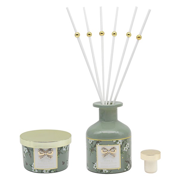 Xmas Madelaine Candle Diffuser Green