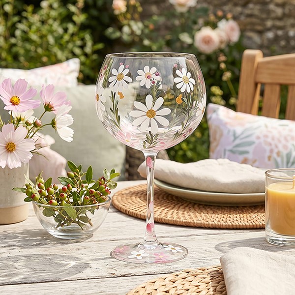 Hand Painted Gin Glass Daisies
