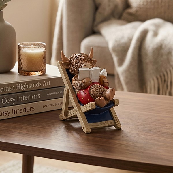 Highland Cow Blue Deckchair